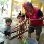 Family in Pune – Holi