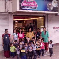 Baker's shop visit from school